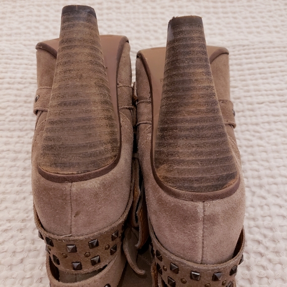 Franco Fortinini Mid-calf Heeled Suede Boots - Picture 5 of 9